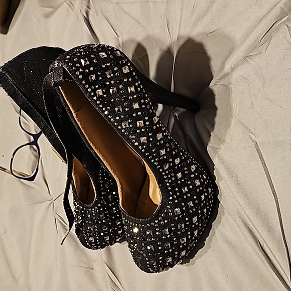 'WOMEN'S PLATFORM SHOES - Picture 2 of 3